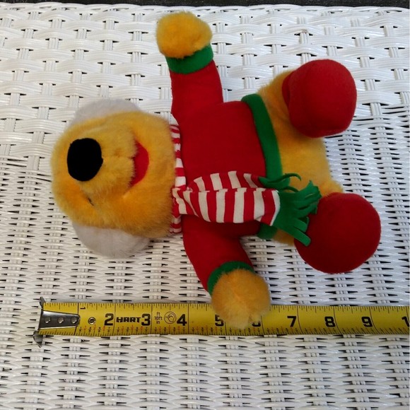 Mattel Disney Winnie The Pooh 10” Holiday Christmas Plush Vintage Earmuffs 1997 - Picture 5 of 7